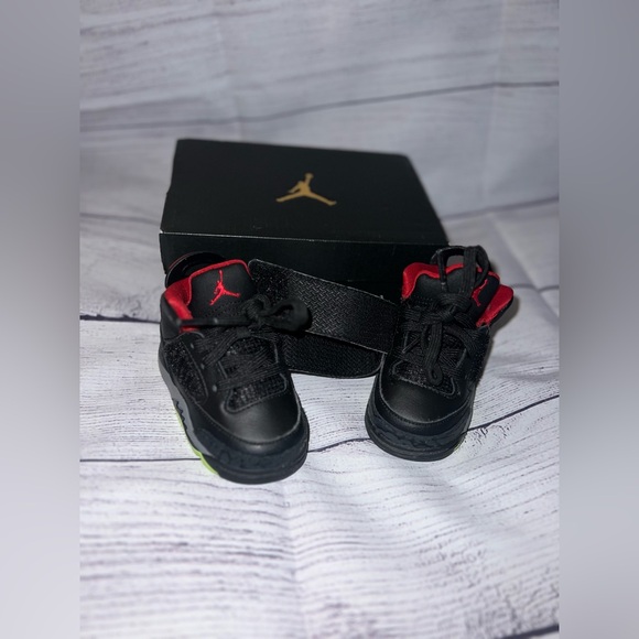 Air Jordan “Son Of Mars” Toddler Boys💙Gently worn. Like NEW! Limited Edition! - Picture 8 of 13